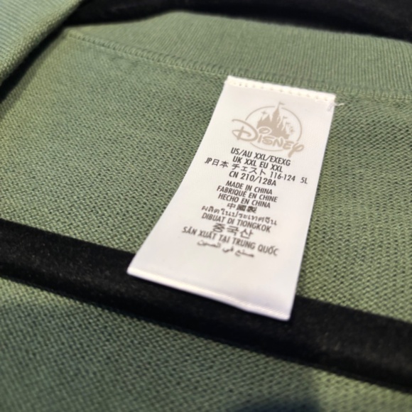 NWT Disney Matterhorn-Inspired XXL Men's Shirt - Picture 4 of 6